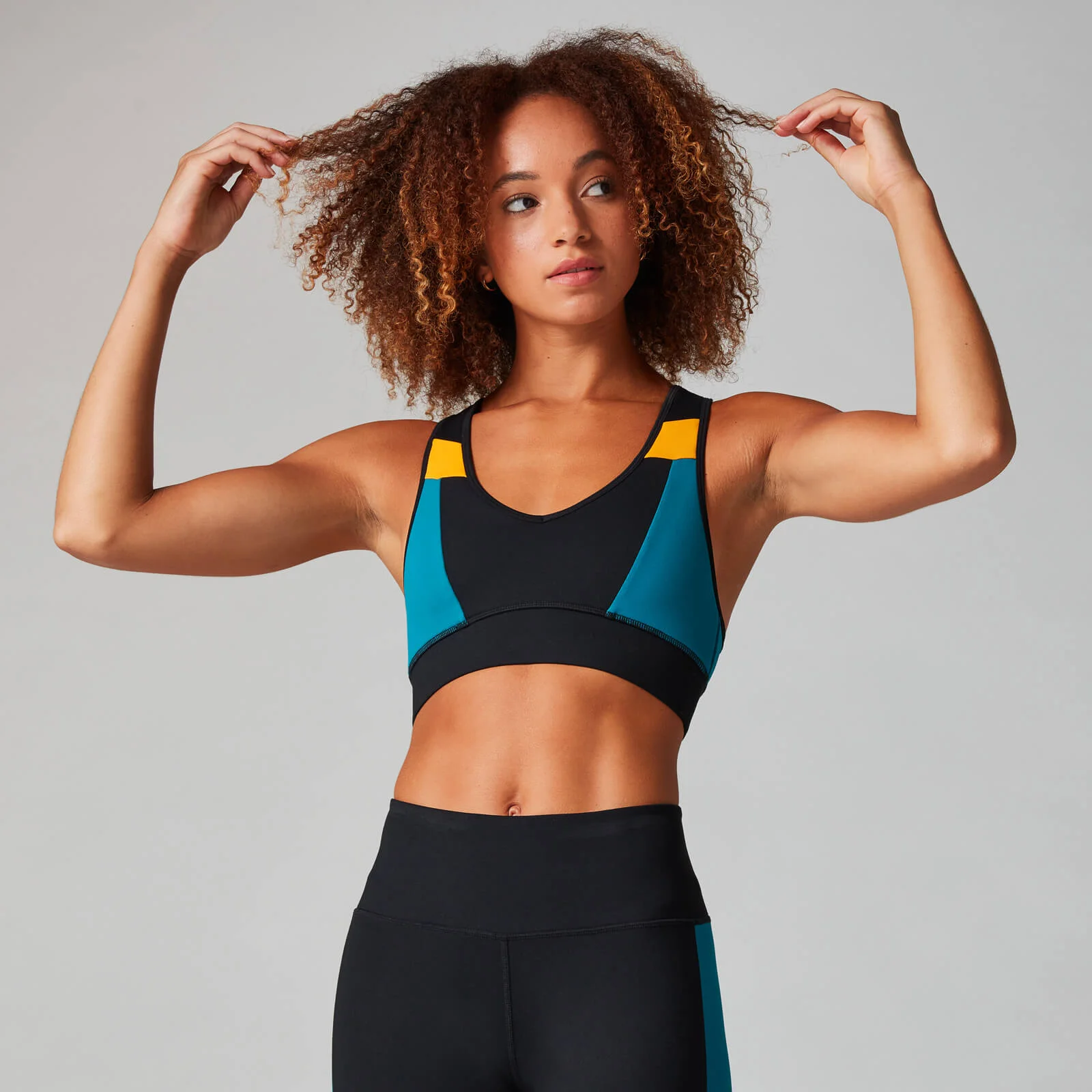 Power Colour Block Sports Bra - Black - XS Изображение 1