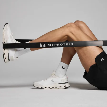 Myprotein ластик за съпротивление, единичен ластик, (23-54 кг) — черен