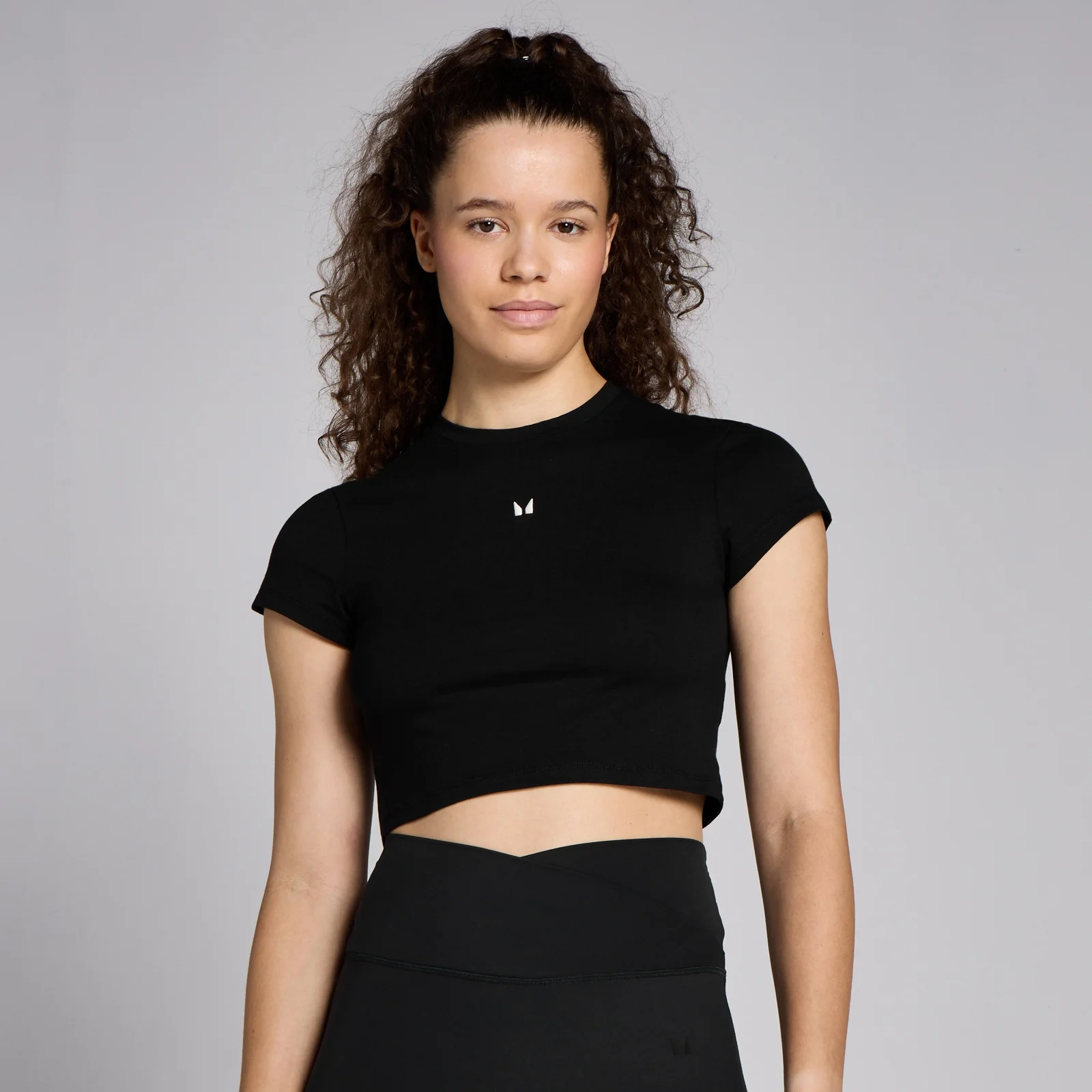 MP Дамска къса основна тениска с къс ръкав Body Fit – черна - XL Изображение 1